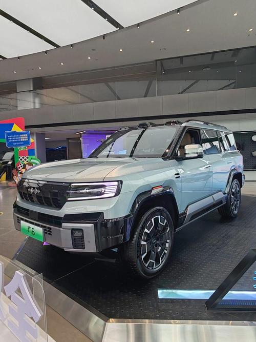 东莞346比亚迪方程豹硬派越野的爆款，英菲尼迪35周年与你共成长